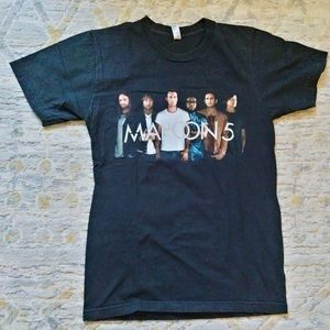 Maroon 5 Concert Shirt Size Small